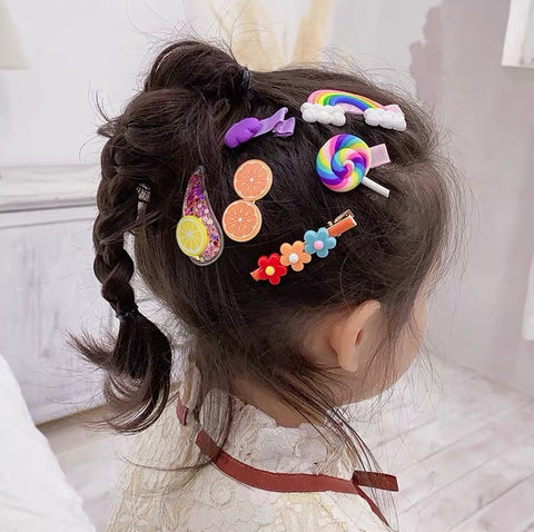 ¡EXCLUSIVO! Kiut® Pinzas De Caricaturas Para Niñas Set x42 Unidades